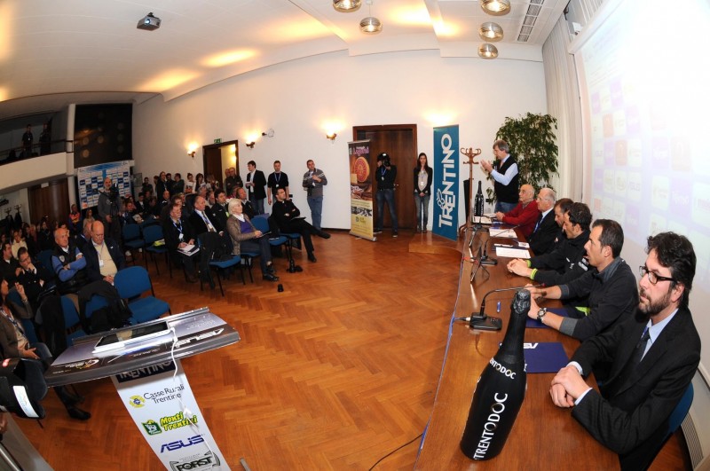 Press Conference 16-04-2012