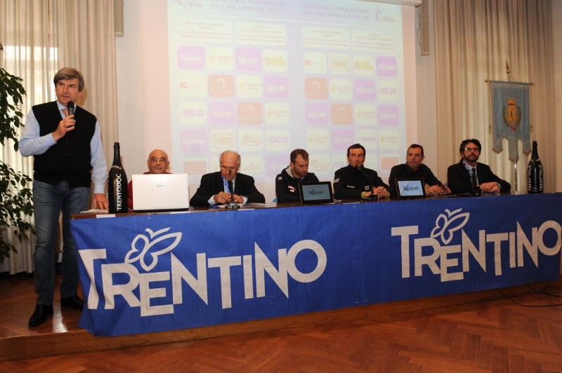 Press Conference 16-04-2012