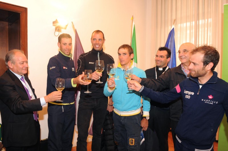 35¡ GIRO DEL TRENTINO DI CICLISMO PER PROFESSIONISTI CONFERENZA STAMPA A SINISTRA ALESSANDRO BALLAN MICHELE SCARPONI KLODEN ANDREAS ROLLAND KLODEN E VINCENZO NIBALI 18-04-2011 © FOTO DANIELE MOSNA