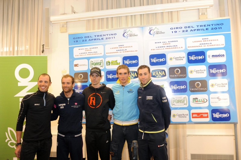 35¡ GIRO DEL TRENTINO DI CICLISMO PER PROFESSIONISTI CONFERENZA STAMPA A SINISTRA ALESSANDRO BALLAN MICHELE SCARPONI KLODEN ANDREAS ROLLAND KLODEN E VINCENZO NIBALI 18-04-2011 © FOTO DANIELE MOSNA